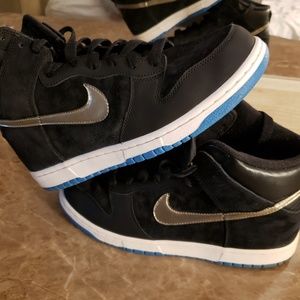 women 9.5 nike dunk high black Dynamic/ cheetah